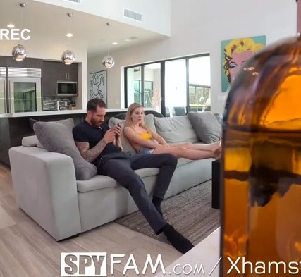 Video Adik Ketahuan Ngocok Memek