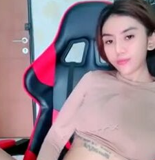 Babyfox Joget Sexy Body Yang Sangat Menantang